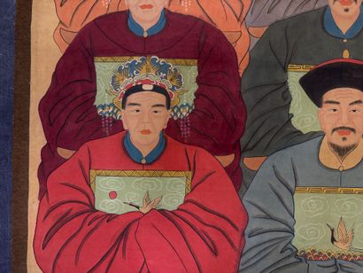 Trois dignitaires.
220 x 102 cm.
(taches,...