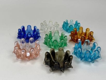 MURANO, XXe.
Huit coupes en verre soufflé...