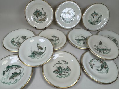 PIRKEN HAMMER.
Série de 12 assiettes plates...