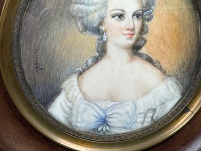 École XXe.
Femme au nœud.
Miniature à vue...