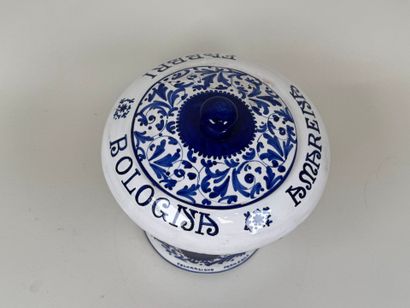 Pot couvert à pharmacie en faïence bleu et...
