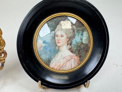 École XXe.
Femme au ruban rose et Vue de...