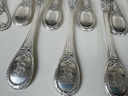 CHRISTOFLE. 
Partie de ménagère en métal...