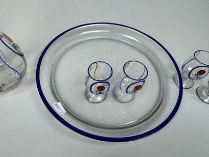 SEVRES.
Service à liqueur en verre à décor...