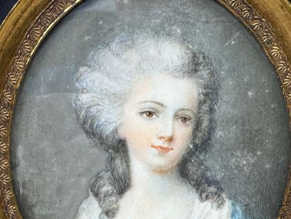 École XIXe.
Femme au nœud bleu.
Miniature...