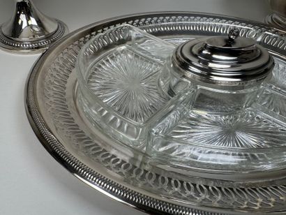 Lot en métal argenté et verre comprenant...