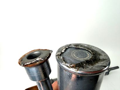 France, XVIIIe et XIXe.
Collection de 5 clystères...