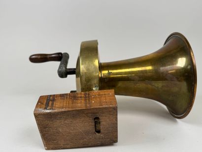 BILLOPHONE à Paris.
Avertisseur sonore en...