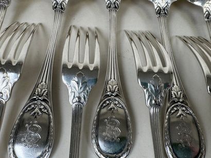 CHRISTOFLE. 
Partie de ménagère en métal...