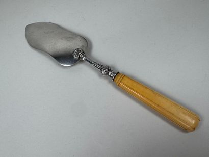 Silver fish shovel chased with shells, ivory...