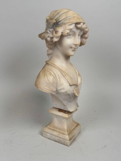 Adolfo CIPRIANI (actif 1880-1930).
Buste...