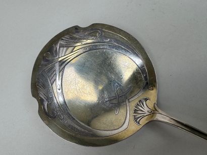 Silver sprinkler 950/1000, Minerve hallmark.
Weight:...