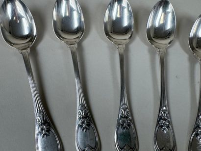 CHRISTOFLE. 
Partie de ménagère en métal...