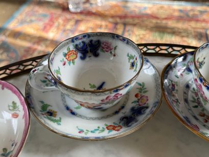 Lot de porcelaine anglaise XIXe, dans le...