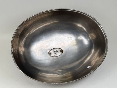 Grande cloche de service en métal.
22 x 45...
