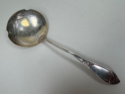 Silver sprinkler 950/1000, Minerve hallmark.
Weight:...