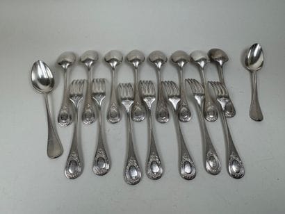 ALFENIDE.
Série de 10 cuillères de table...