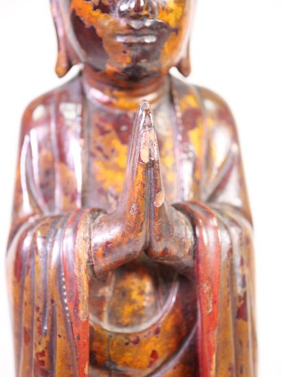 CHINE, XXe.
Sujet en bois sculpté laqué figurant...