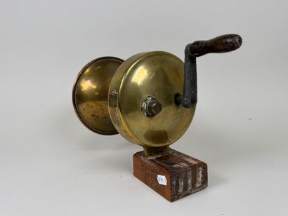 BILLOPHONE à Paris.
Avertisseur sonore en...