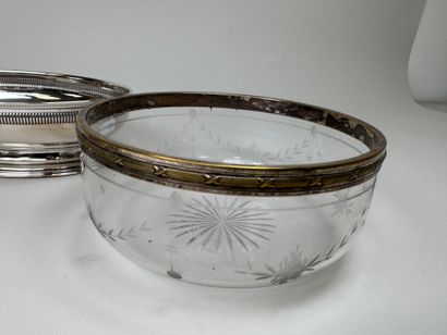 Lot en métal argenté et verre comprenant...