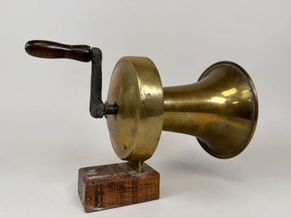 BILLOPHONE à Paris.
Avertisseur sonore en...