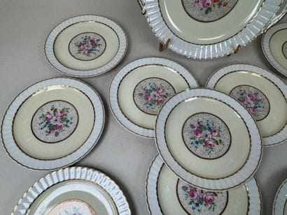 BERNARDAUD & Cie. à Limoges.
Partie de service...