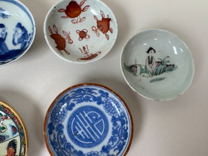 ASIE, XXe.
Collection de 8 coupelles ou vide-poches...