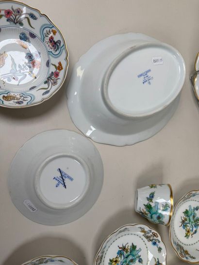 HAVILAND à Limoges.
Modèle AQUARIUS et divers.
Ensemble...