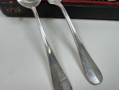 CHRISTOFLE.
Série de 6 couverts de table...