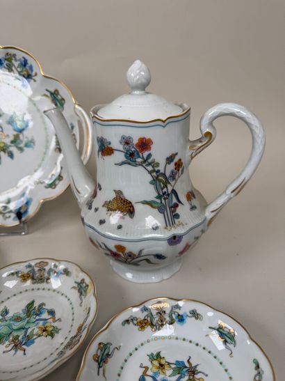 HAVILAND à Limoges.
Modèle AQUARIUS et divers.
Ensemble...