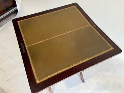 James Collard VICKERY.
Folding mahogany travel...