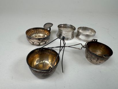 Lot en argent 950/1000 comprenant :
- deux...