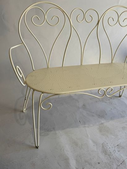 Garden bench in white lacquered metal, openwork...