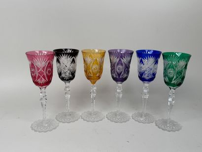 BOHEME.
Série de 6 verres en cristal taillé...