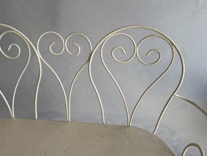 Garden bench in white lacquered metal, openwork...