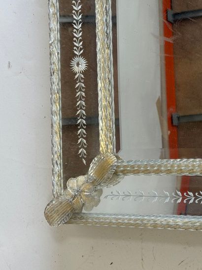 Rectangular mirror with Venetian-style glazing...