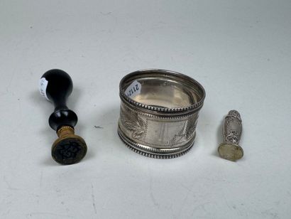 Lot en argent 950/1000, poinçon Minerve,...