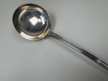 Louche en argent 950/1000, poinçon Minerve,...