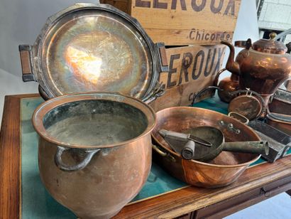 Important copper and metal lot including...