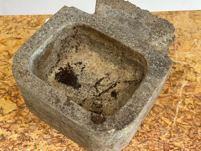 Rectangular granite trough.
12 x 26 x 29...