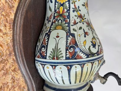 GIEN.
Ceramic fountain with Renaissance decor,...