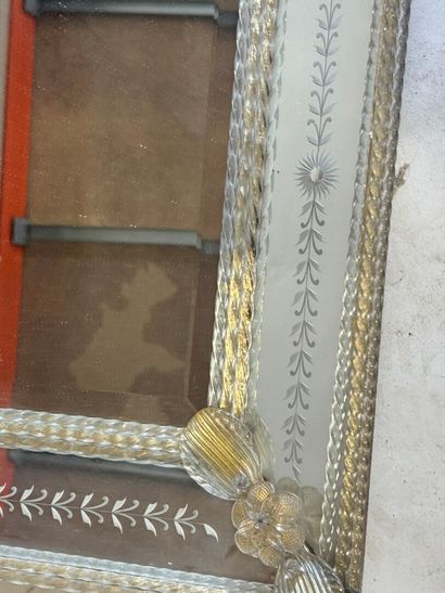 Rectangular mirror with Venetian-style glazing...