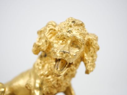 École française XIXe. 
Chien assis. 
Sculpture...