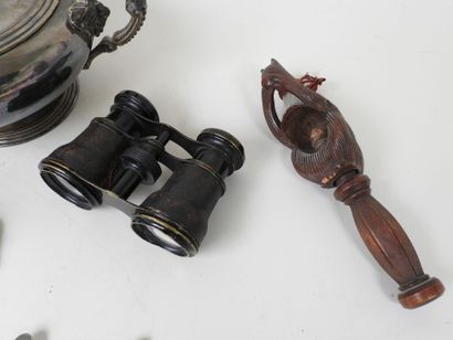 Lot de bibelots comprenant : 
- CHRISTOFLE,...