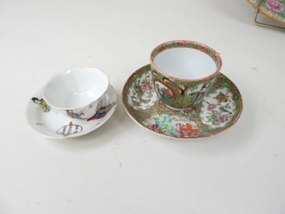 CHINE, XIXe - XXe. 
Lot en porcelaine polychrome...