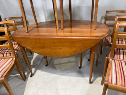 Cherry wood dining room furniture set consisting...