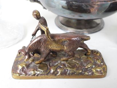 Lot de bibelots comprenant : 
- CHRISTOFLE,...