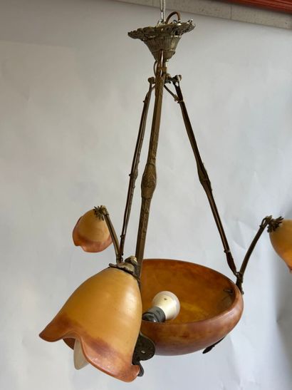 Three-light marmorated glass chandelier on...