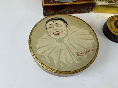 PIERROT GOURMAND et divers.
Collection de...