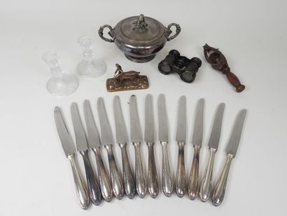 Lot de bibelots comprenant : 
- CHRISTOFLE,...